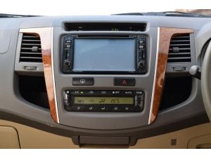 Toyota Fortuner 3.0 (ปี 2010) V SUV AT รูปที่ 6